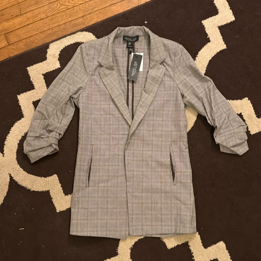 Women’s blazer/suit jacket